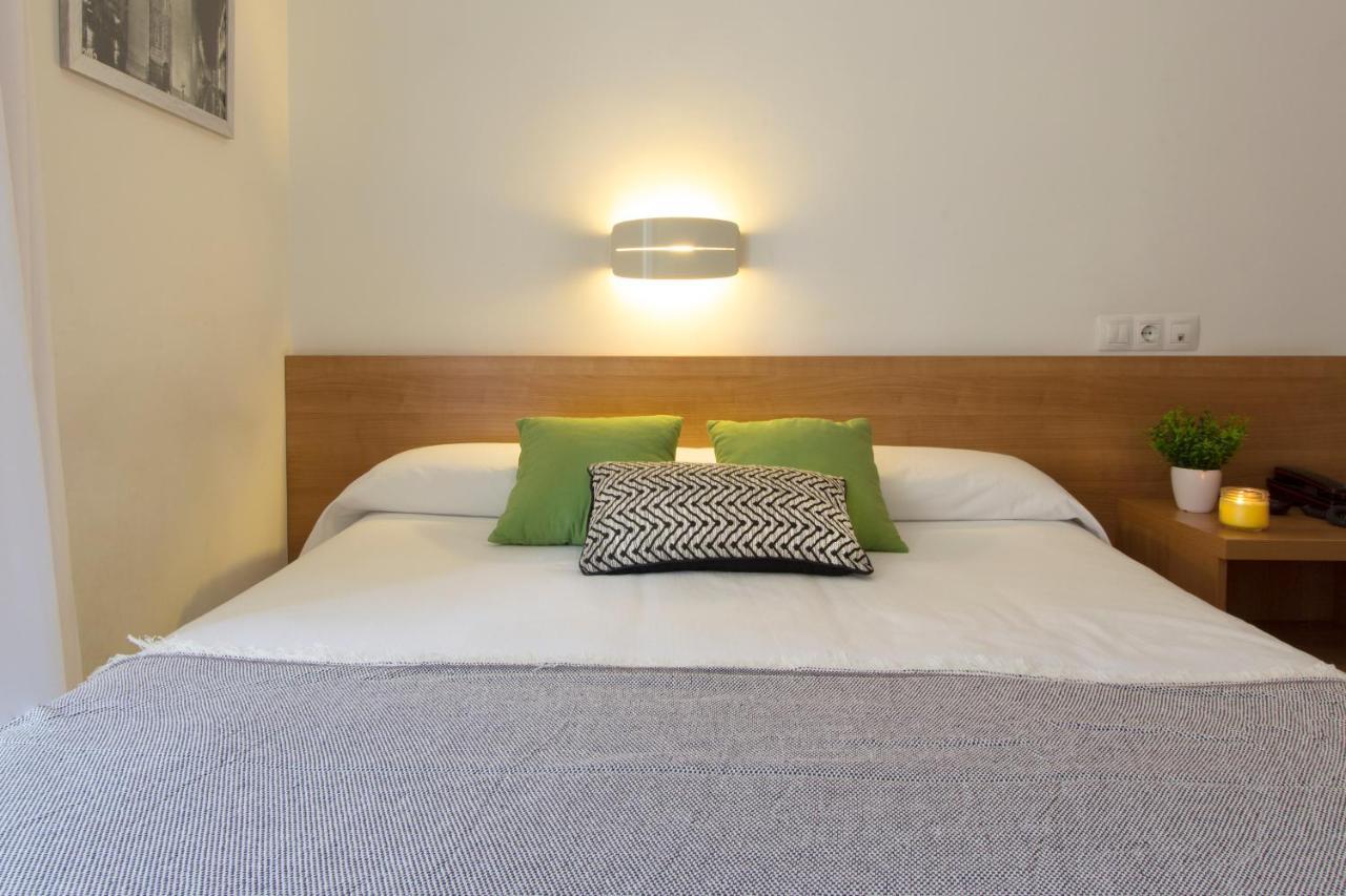 Hostal La Numantina لوغرونيو المظهر الخارجي الصورة